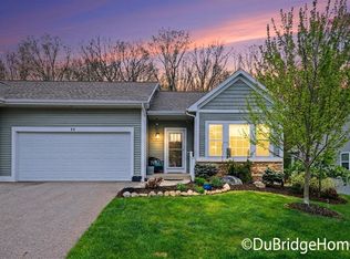 69 Blue Violet Ln, Comstock Park, MI 49321