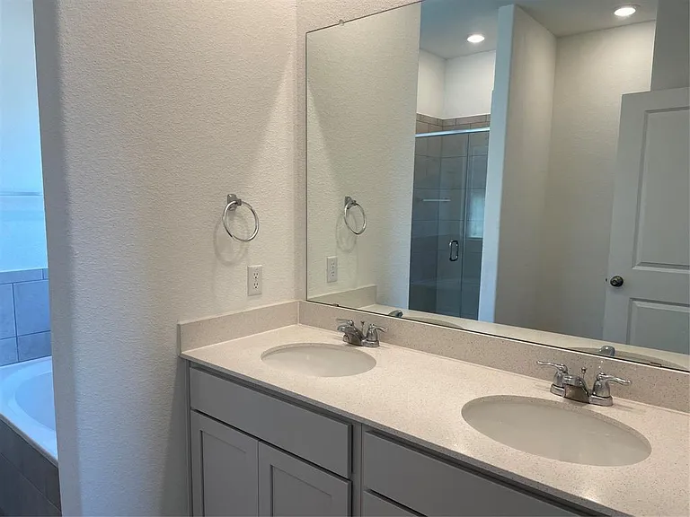 129 Starflower Cv — Photo 16