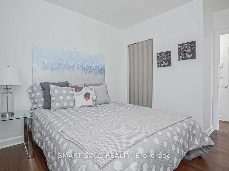 32 East Dr — Photo 4