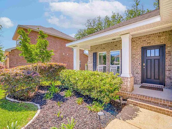 5th image of 7917 Huntington Creek Ln