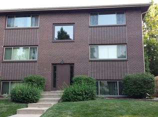 2417 B St APT 4, Lincoln, NE 68502