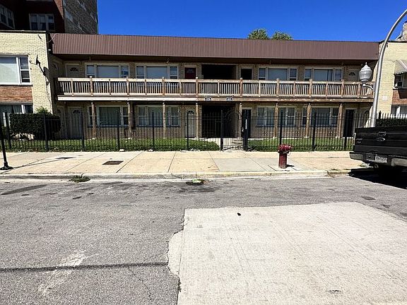 4th image of 3018 E Cheltenham Pl #2