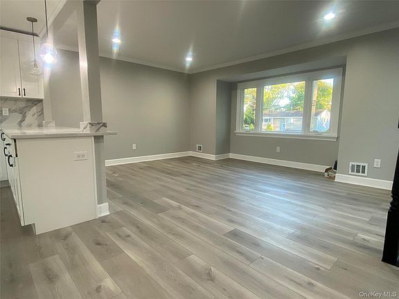 3rd image of 17 Berkeley Avenue