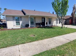 5121 Topaz Dr, Marrero, LA 70072