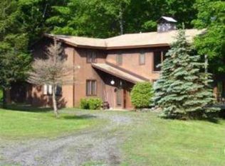 493 Dedees Way, Princetown, NY 12137