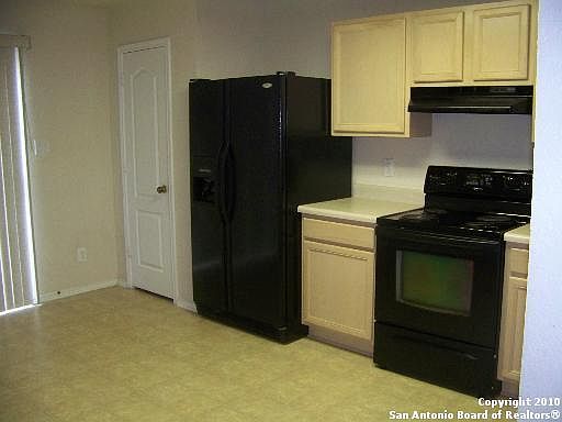 5th image of 6119 Lakeview Dr
