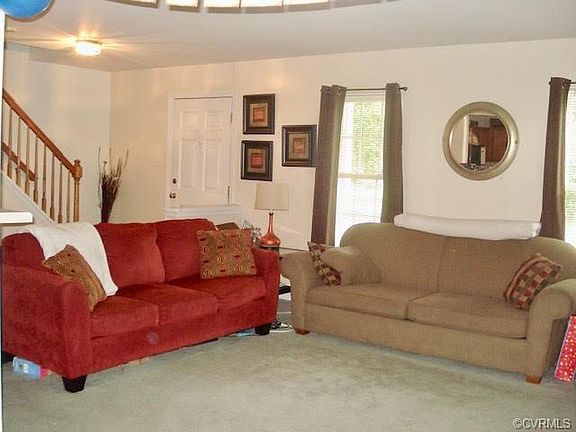 5th image of 9717 Willow Glen Ln
