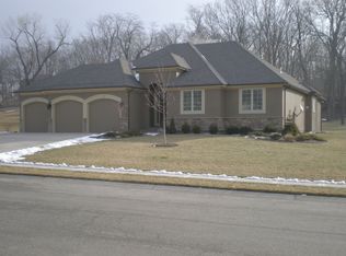 1606 Whispering Ridge Dr, Pleasant Hill, MO 64080