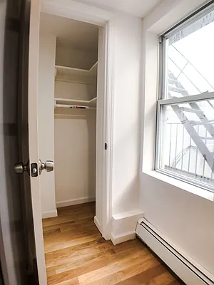 Rented by Clove Realty LLC | media 17