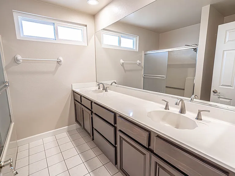 22572 Tulip Ct — Photo 14