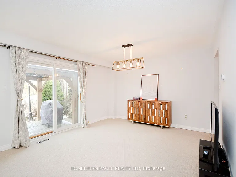 2335 Council Ring Rd — Photo 14