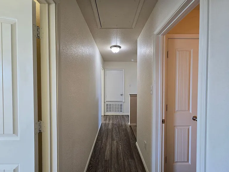 5108 Screaming Eagle Cir — Photo 13
