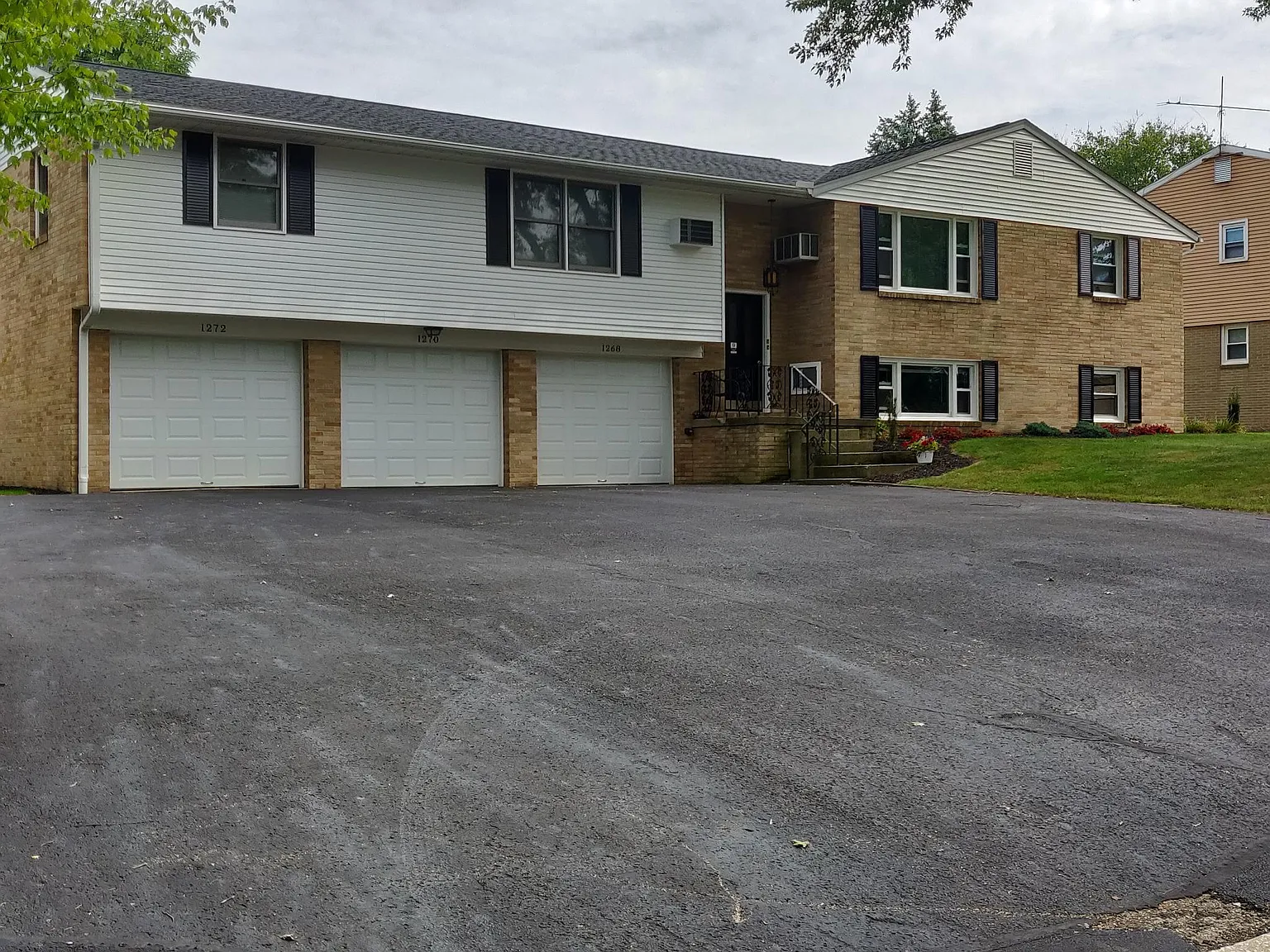 2 bed, 950 sqft, $950 — Photo 3