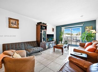 Marbella Condo, North Miami, FL 33161