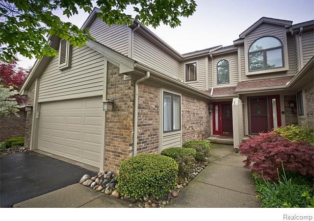 1st image of 5727 Leeward Ct #1