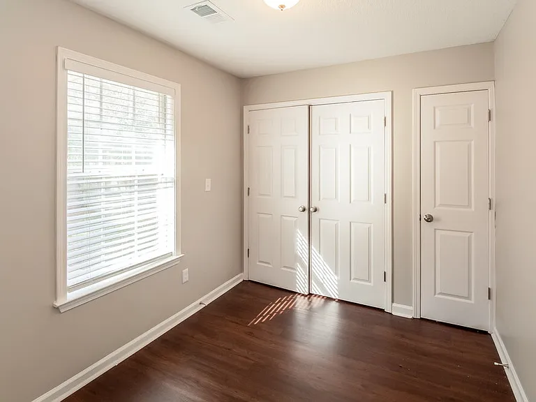 5451 Philgrove Way — Photo 12