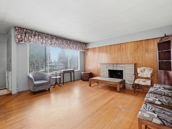 2nd image of 4745 Gilpin Ct