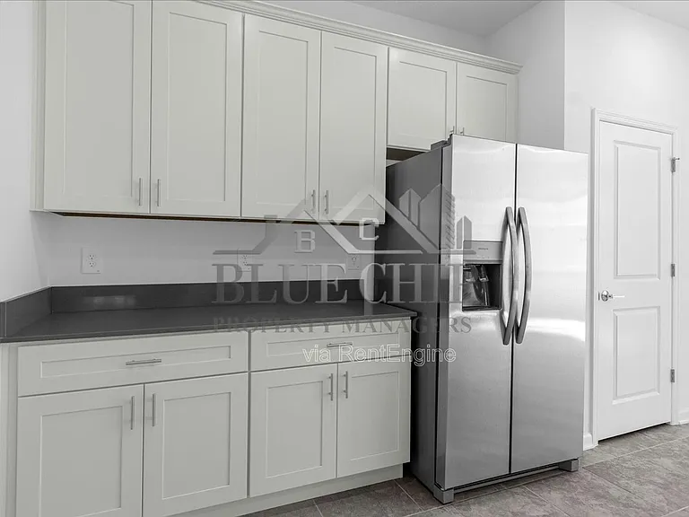 3042 Country Side Dr — Photo 16