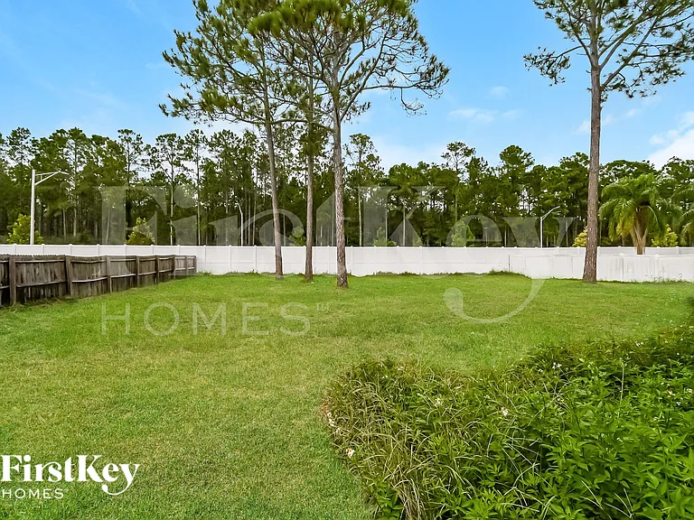 8006 Welbeck Ln — Photo 14