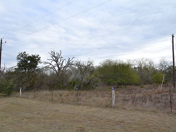 3rd image of 1899 County Road 270 Unit 4