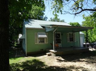 302 N Ora St, Pryor, OK 74361