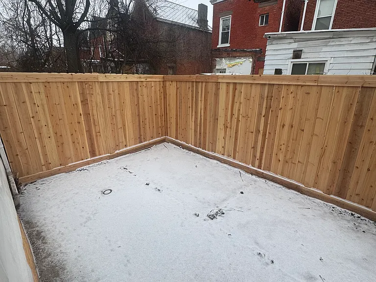 5112 Chaplain Way — Photo 10