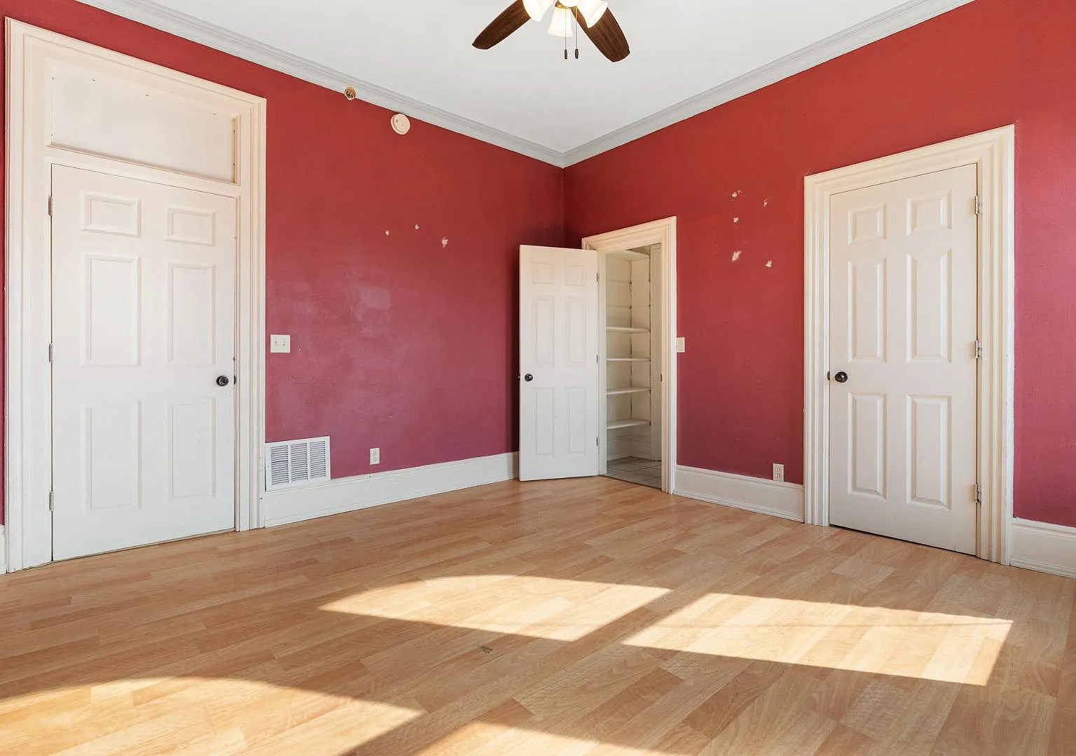 170 S Jackson St - #250 — Photo 2