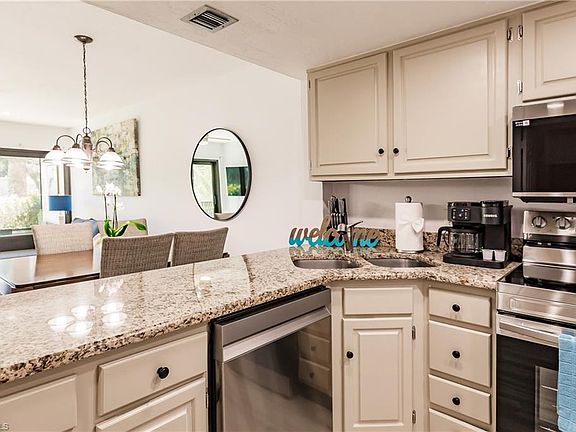 5th image of 600 Neapolitan WAY #152