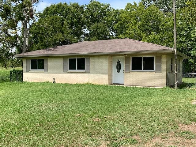 1st image of 76 Rachel Dr