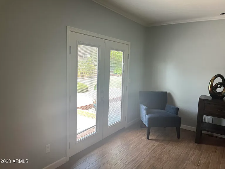 5508 E Kelton Ln — Photo 21