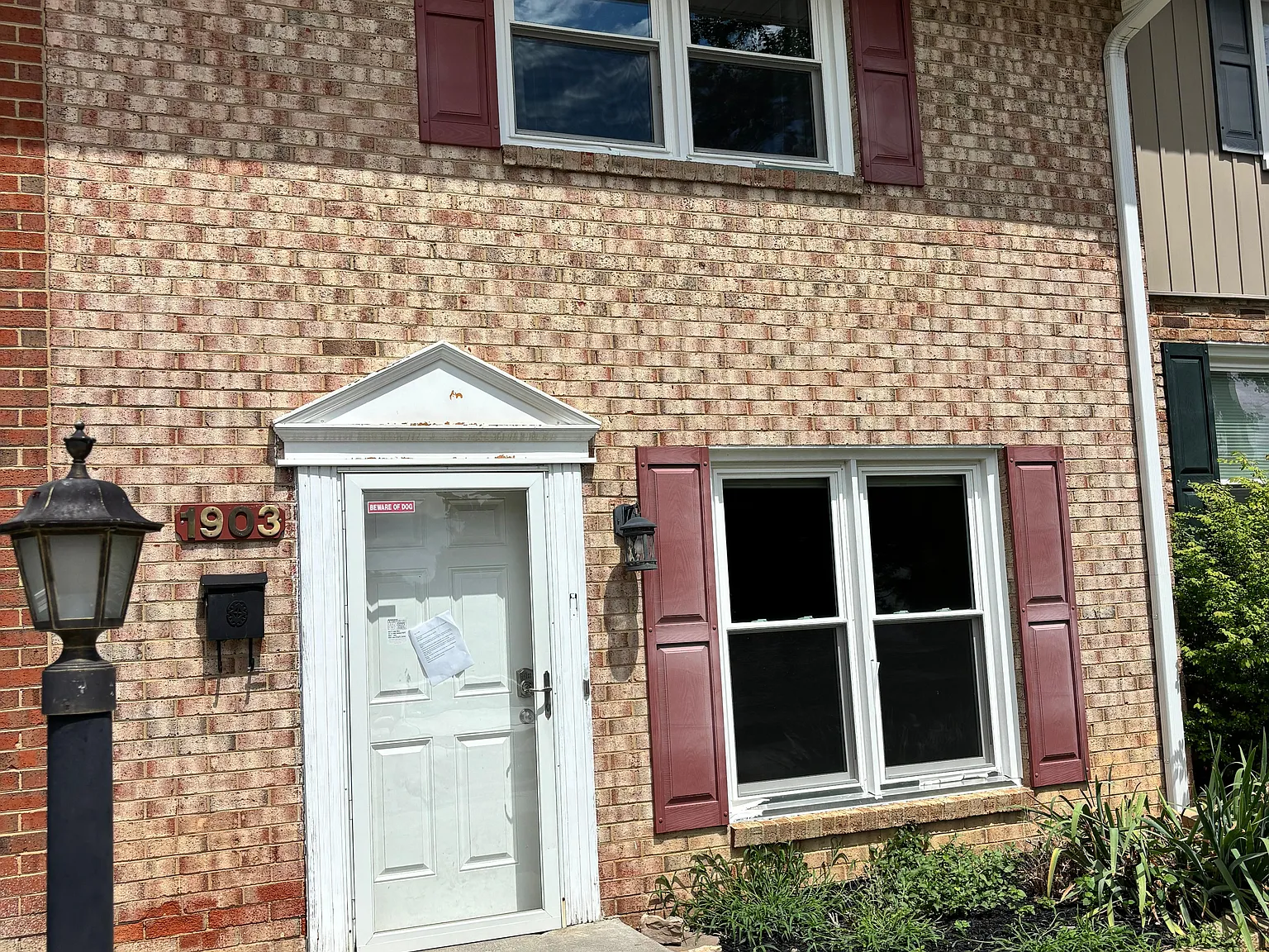 2 bed, 1.5 bath, 1178 sqft, $1,500 — Photo 3