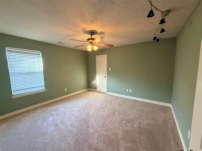 2303 Chelsea Ridge Ct — Photo 23