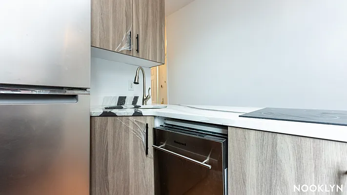 Rented by Nooklyn NYC LLC | media 5