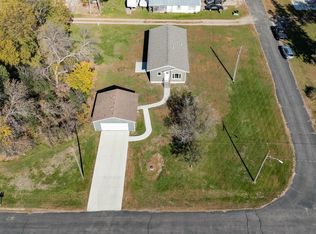 110 E 1st St, Egan, SD 57024