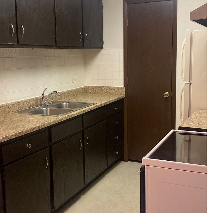 1st image of 1011 Grand Ave #15