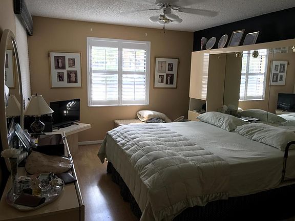 4th image of 5099 Splendido Ct APT F