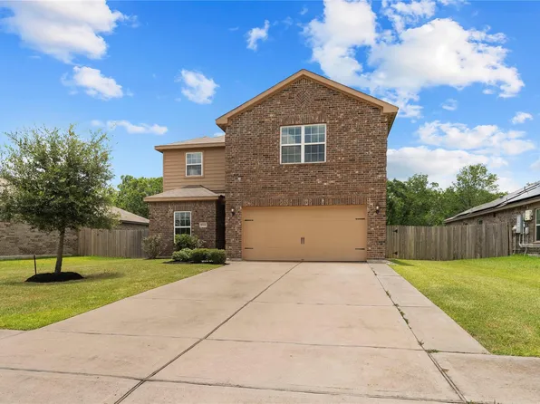 9702 Opal Gates Dr, Iowa Colony, TX 77583