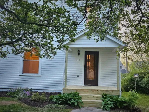 143 State St, Grove City, PA 16127