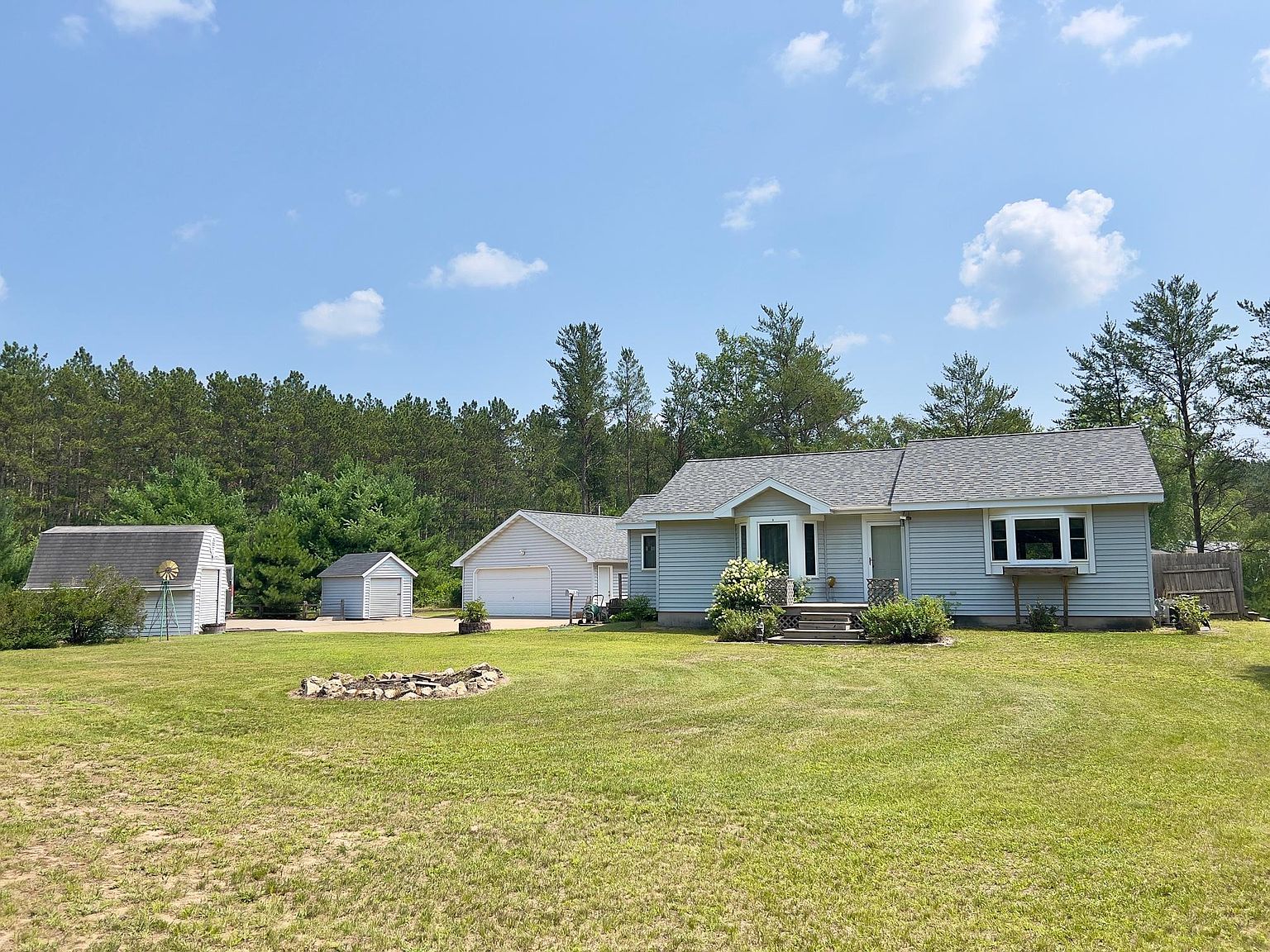 1770 Wenzel Dr, Eau Claire, WI 54701 Zillow