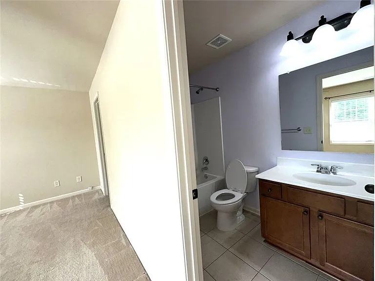 1365 Delo Ln — Photo 36