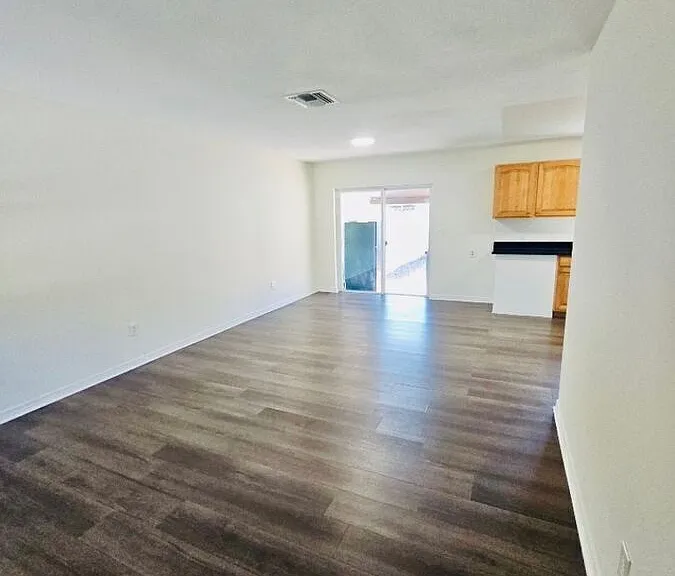 316 E Boyer St #A — Photo 5