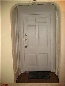 5th image of 419 Robert Ave