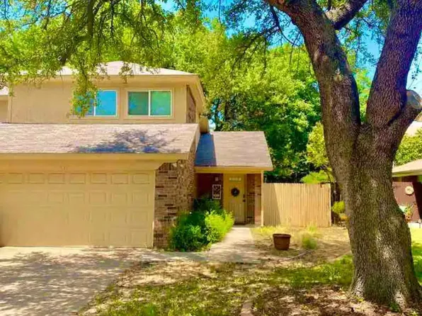 536 Essex Pl, Euless, TX 76039