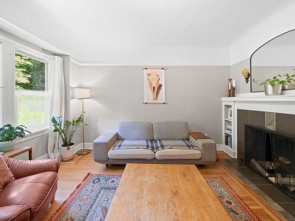 3rd image of 3750 W 17th Ave