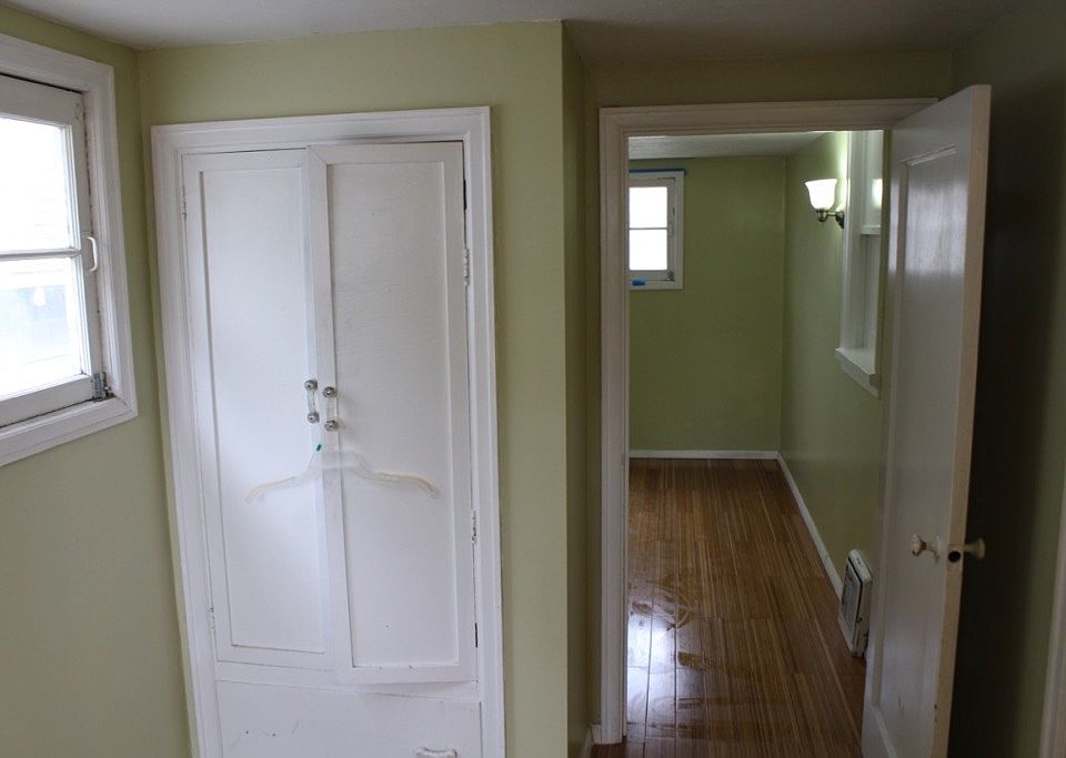 1st image of 577 E Stratford Ave