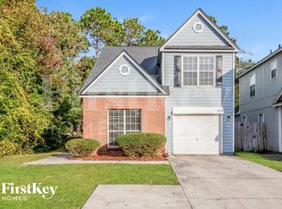 11047 Traci Lynn Dr, Jacksonville, FL 32218