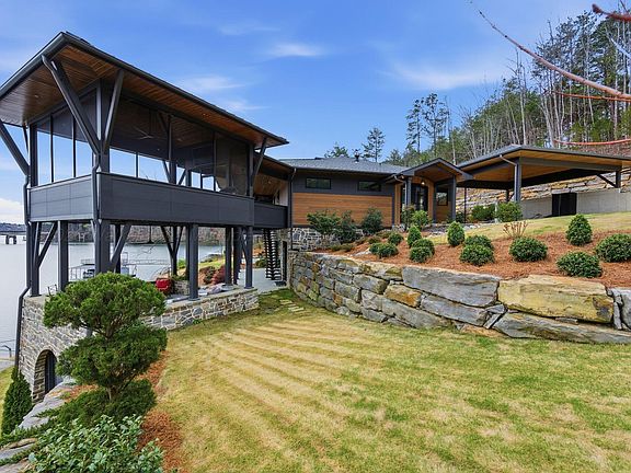 2nd image of 303 County Road 378