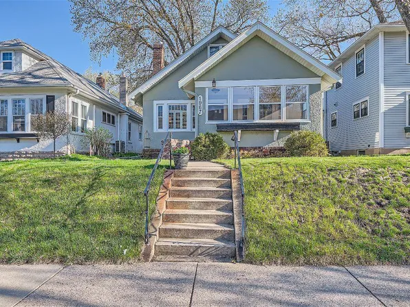 1967 Juliet Ave, Saint Paul, MN 55105