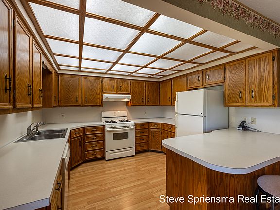 5th image of 2889 S Wentward Ct