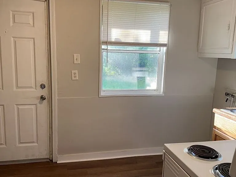 4020 Kirkland Ave — Photo 16